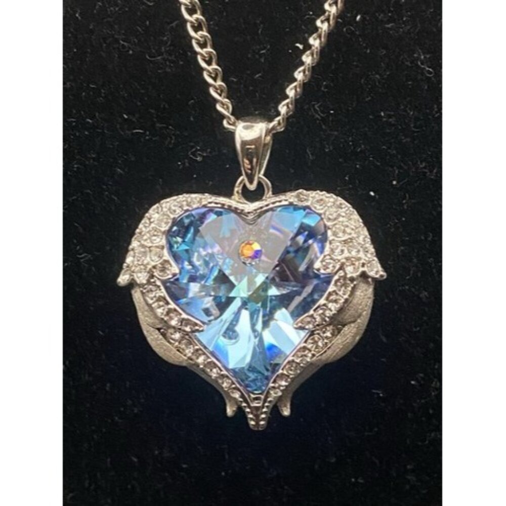 Angel Wing Pendant & Pierced Earring CZ Mystical Puffy Heart White Gold Finish - Picture 2 of 8